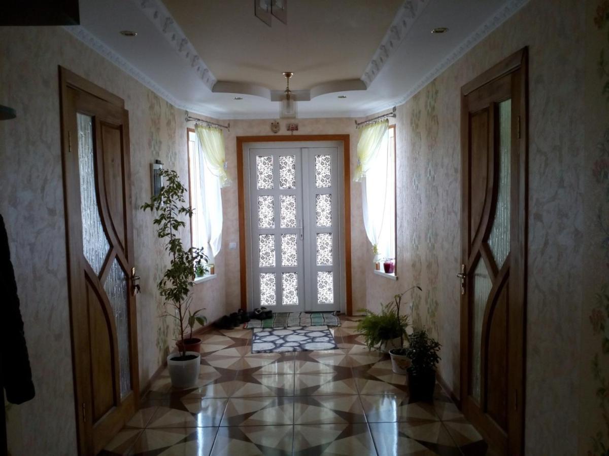 Карпатські Зорі Villa Pilipets Exterior photo